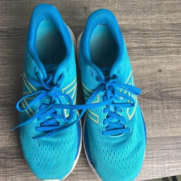 New Balance Fresh Foam X 880 V11 Womens Size 9.5 Running Shoes Blue Sneakers - Picture 2 of 8